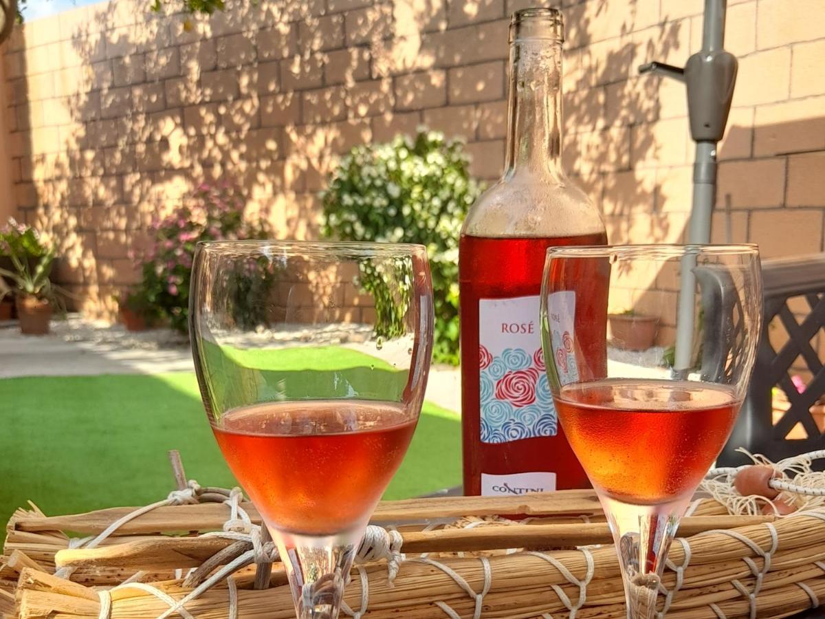 Su Fassoi Cabras Bed & Breakfast エクステリア 写真