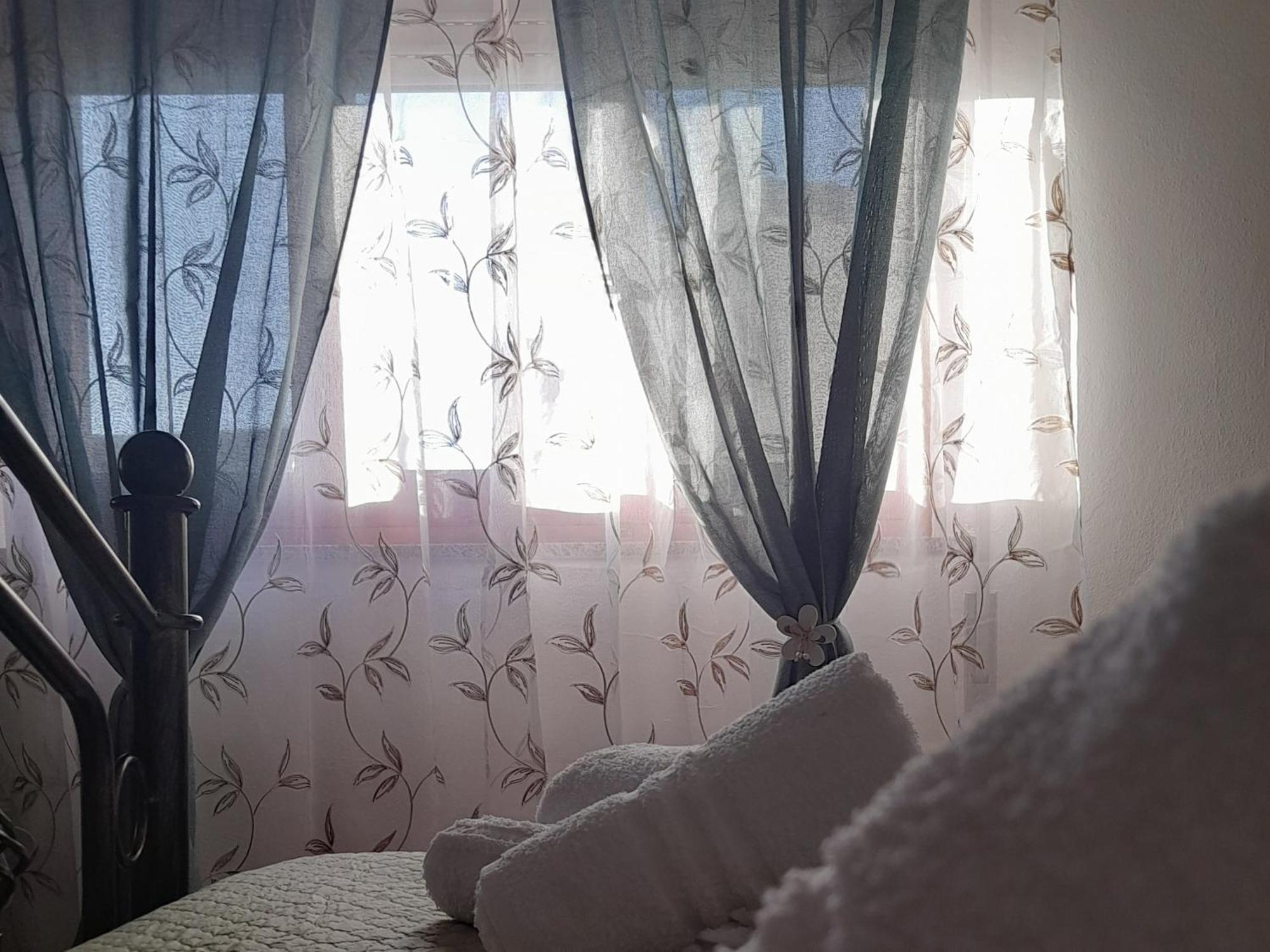 Su Fassoi Cabras Bed & Breakfast エクステリア 写真